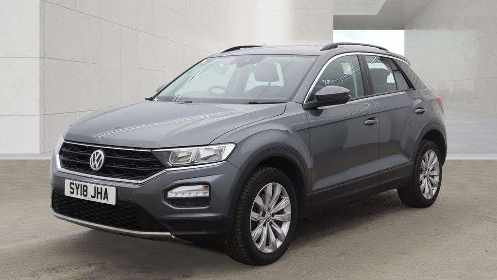 A 2018 VOLKSWAGEN T-ROC 1.5 TSI EVO SE SUV 5dr Petrol Manual Euro 6 (s/s) (150 ps) Front and Rear P A 2018 VOLKSWAGEN T-ROC 1.5 TSI EVO SE SUV 5dr Petrol Manual Euro 6 (s/s) (150 ps) Front and Rear P
