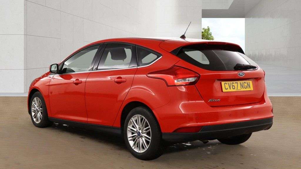 A 2017 FORD FOCUS 1.5 TDCi Zetec Edition Hatchback 5dr Diesel Manual Euro 6 (s/s) (120 ps) He A 2017 FORD FOCUS 1.5 TDCi Zetec Edition Hatchback 5dr Diesel Manual Euro 6 (s/s) (120 ps) He