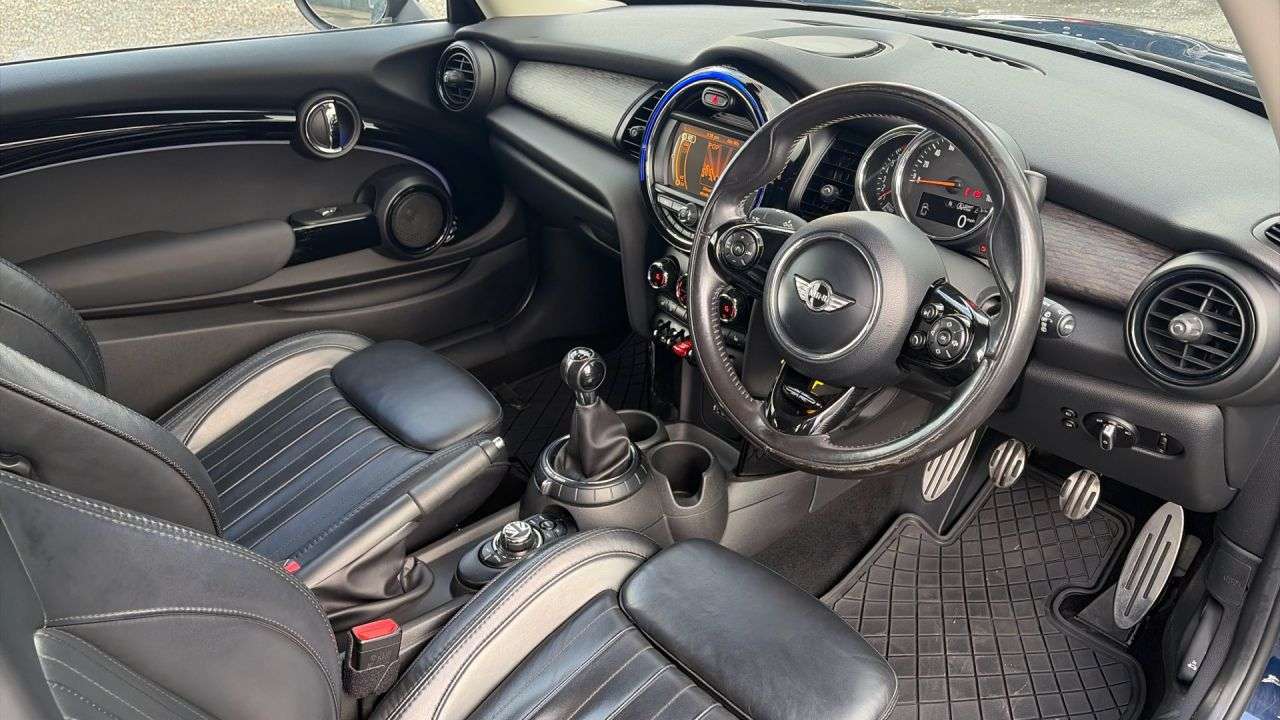 2016 MINI HATCH 2016 MINI HATCH