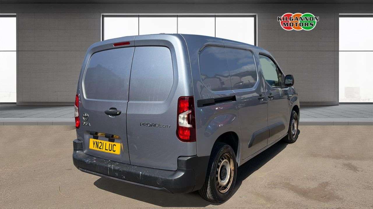A 2021 TOYOTA PROACE CITY 1.5 BlueHDi Active Short Panel Van 5dr Diesel Manual SWB Euro 6 (75 bhp) A 2021 TOYOTA PROACE CITY 1.5 BlueHDi Active Short Panel Van 5dr Diesel Manual SWB Euro 6 (75 bhp)