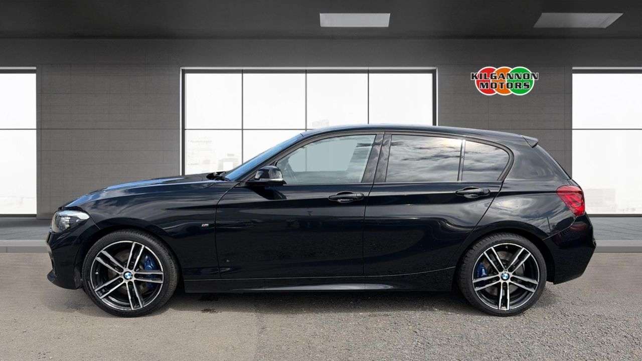 A 2019 BMW 1 SERIES 1.5 118i GPF M Sport Shadow Edition Hatchback 5dr Petrol Manual Euro 6 (s/s A 2019 BMW 1 SERIES 1.5 118i GPF M Sport Shadow Edition Hatchback 5dr Petrol Manual Euro 6 (s/s