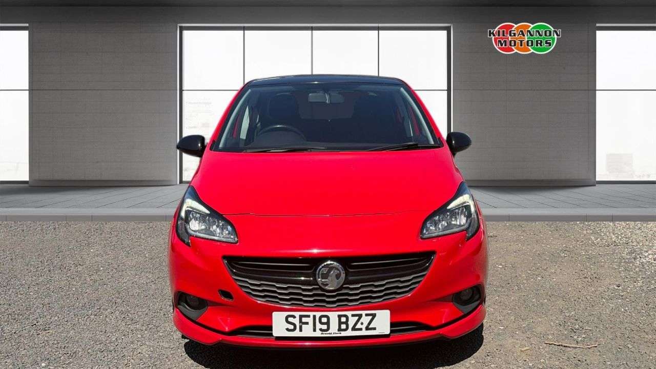 A 2019 VAUXHALL CORSA 1.4i ecoTEC SRi VX Line Nav Black Hatchback 5dr Petrol Manual Euro 6 (90 ps A 2019 VAUXHALL CORSA 1.4i ecoTEC SRi VX Line Nav Black Hatchback 5dr Petrol Manual Euro 6 (90 ps