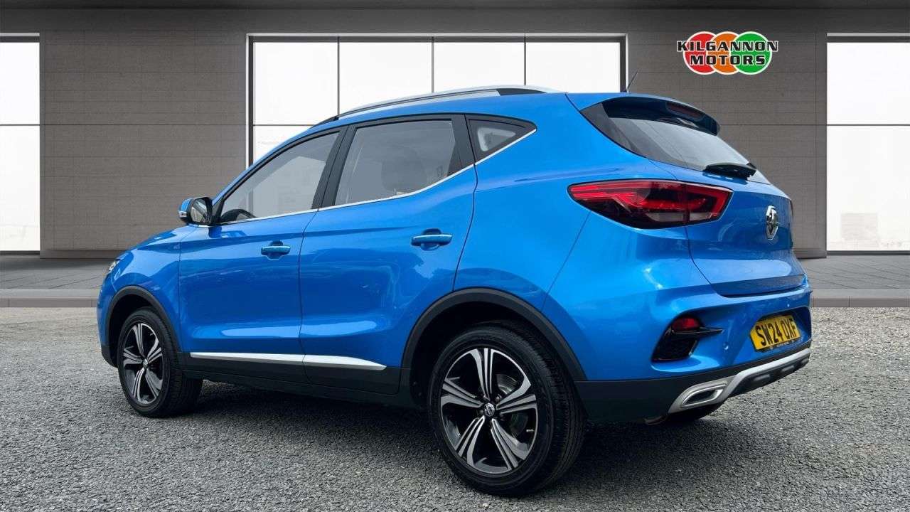 A 2024 MG MG ZS 1.5 VTi-TECH Excite SUV 5dr Petrol Manual Euro 6 (s/s) (106 ps) Alloy wheel A 2024 MG MG ZS 1.5 VTi-TECH Excite SUV 5dr Petrol Manual Euro 6 (s/s) (106 ps) Alloy wheel