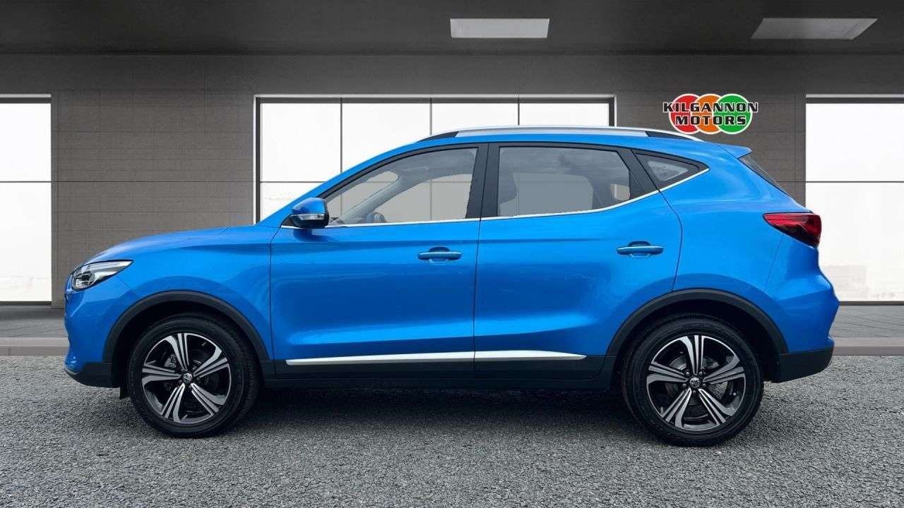 A 2024 MG MG ZS 1.5 VTi-TECH Excite SUV 5dr Petrol Manual Euro 6 (s/s) (106 ps) Alloy wheel A 2024 MG MG ZS 1.5 VTi-TECH Excite SUV 5dr Petrol Manual Euro 6 (s/s) (106 ps) Alloy wheel