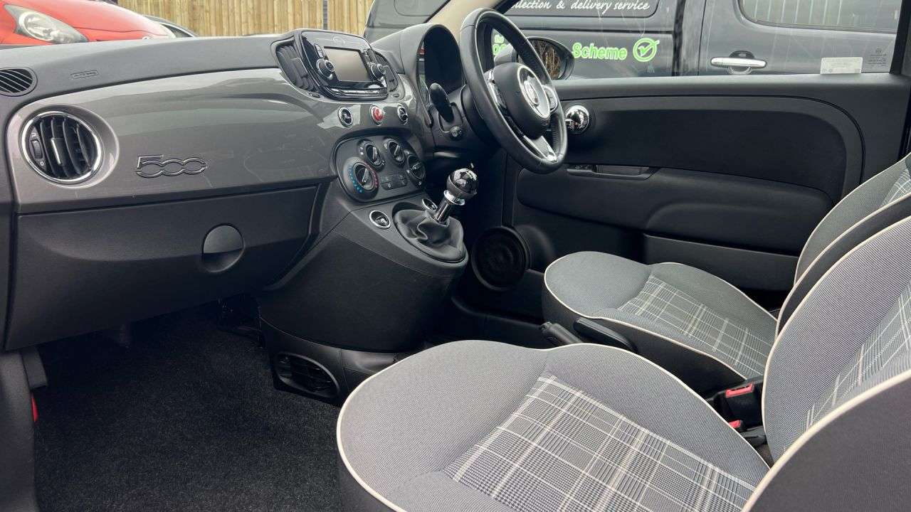 2018 FIAT 500 2018 FIAT 500