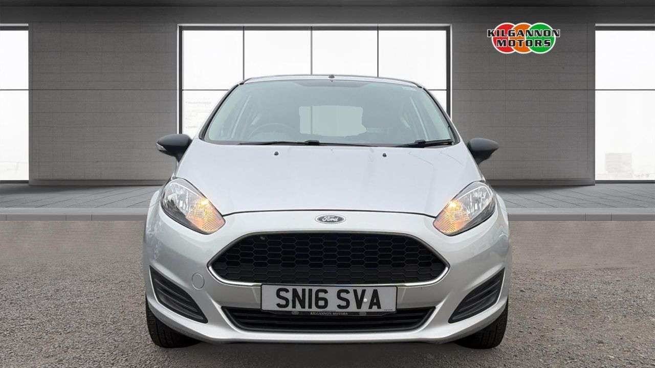 A 2016 FORD FIESTA 1.25 Studio Hatchback 3dr Petrol Manual Euro 6 (60 ps) USB and AUX connecti A 2016 FORD FIESTA 1.25 Studio Hatchback 3dr Petrol Manual Euro 6 (60 ps) USB and AUX connecti