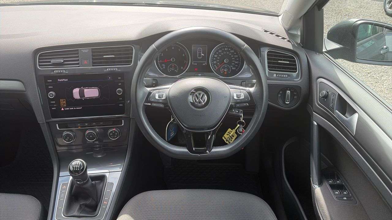 2019 VOLKSWAGEN GOLF 2019 VOLKSWAGEN GOLF