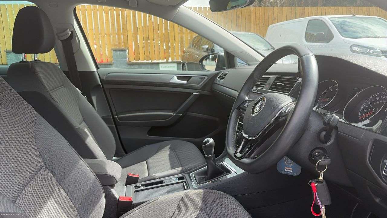 2019 VOLKSWAGEN GOLF 2019 VOLKSWAGEN GOLF