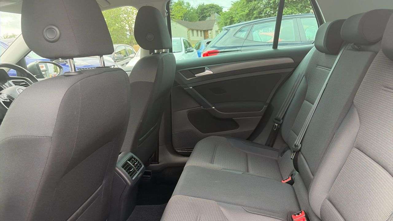2019 VOLKSWAGEN GOLF 2019 VOLKSWAGEN GOLF