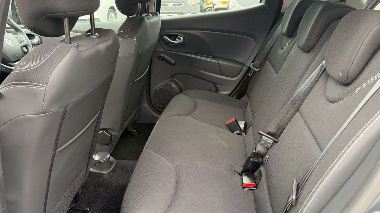 2019 RENAULT CLIO 2019 RENAULT CLIO