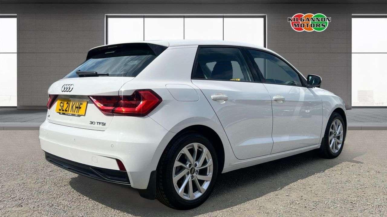 2021 AUDI A1 2021 AUDI A1