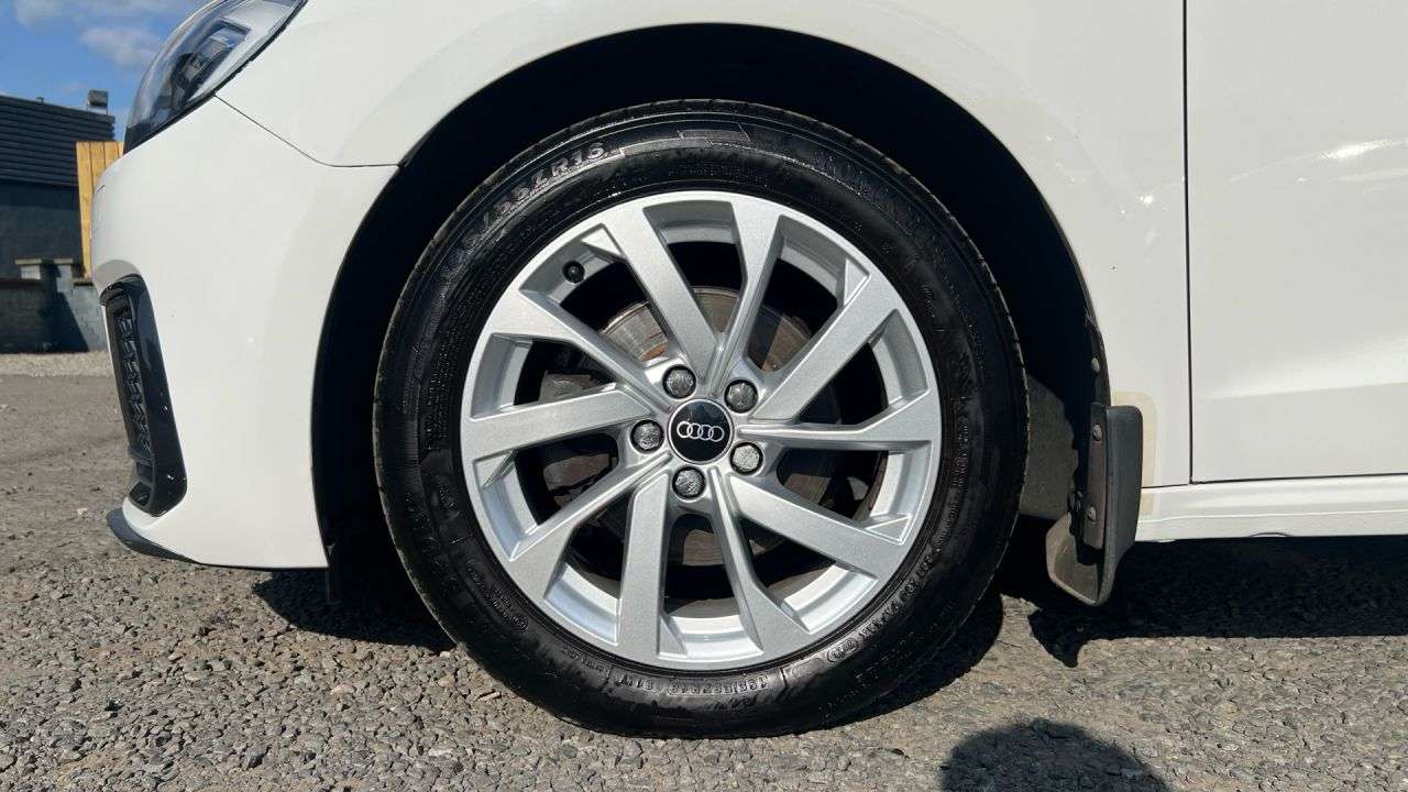 2021 AUDI A1 2021 AUDI A1