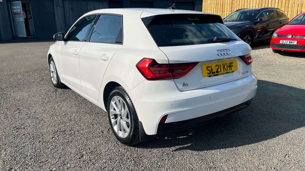 2021 AUDI A1 2021 AUDI A1