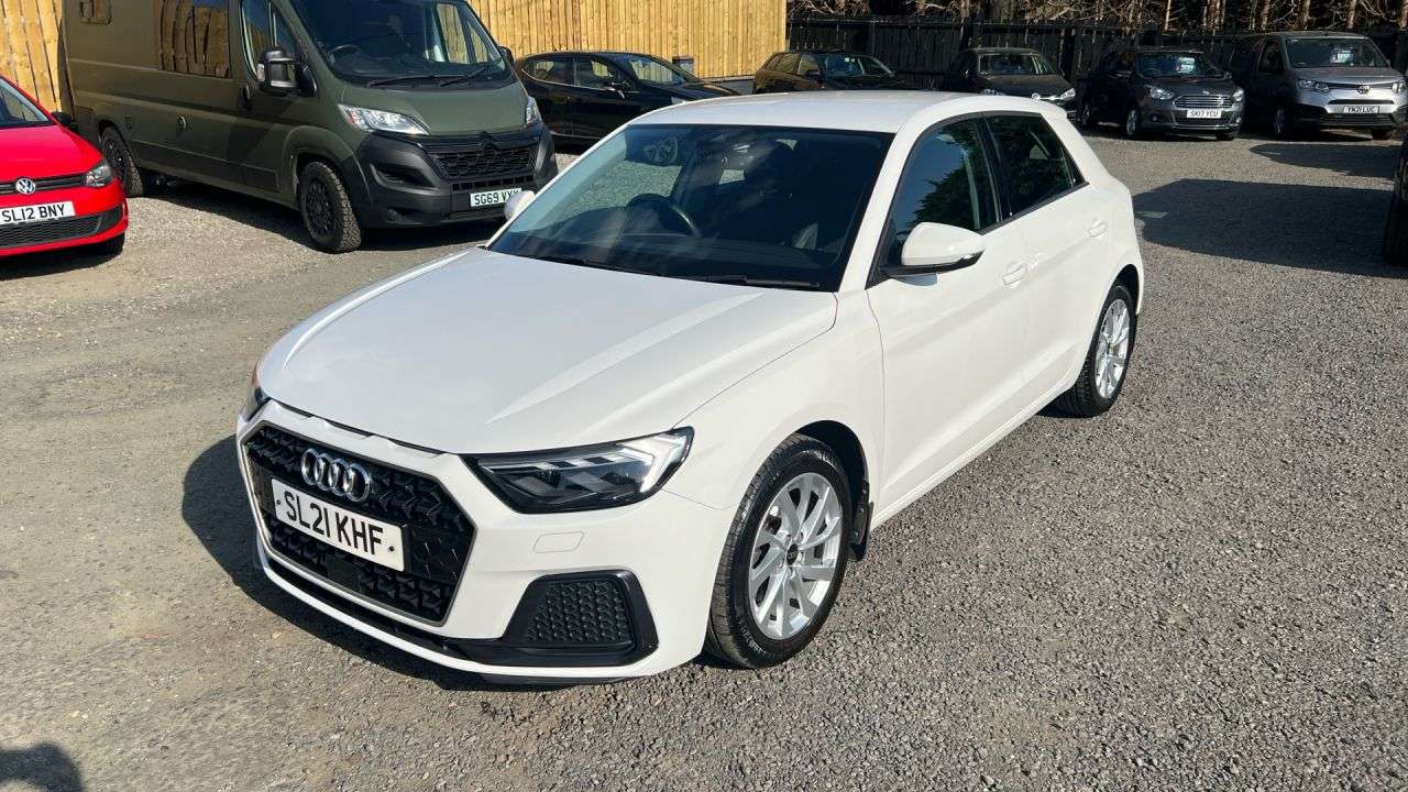 2021 AUDI A1 2021 AUDI A1