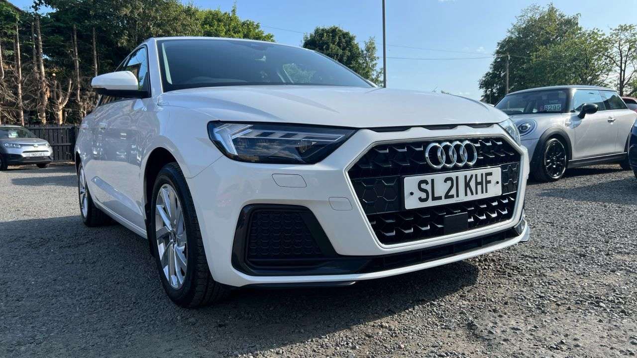 2021 AUDI A1 2021 AUDI A1