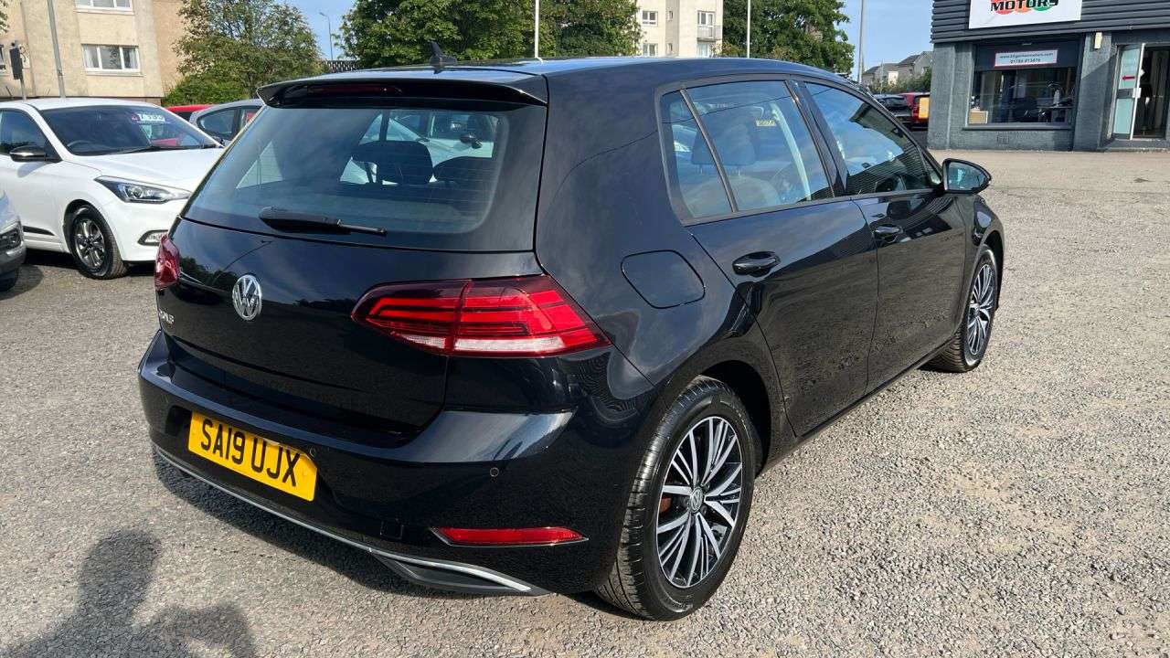 2019 VOLKSWAGEN GOLF 2019 VOLKSWAGEN GOLF