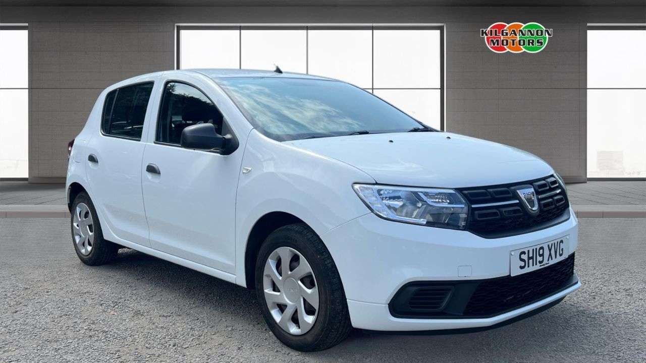 A 2019 DACIA SANDERO 1.0 SCe Essential Hatchback 5dr Petrol Manual Euro 6 (75 ps) Bluetooth - US A 2019 DACIA SANDERO 1.0 SCe Essential Hatchback 5dr Petrol Manual Euro 6 (75 ps) Bluetooth - US