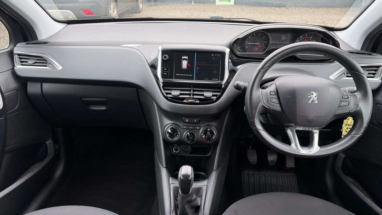 2018 PEUGEOT 208 2018 PEUGEOT 208