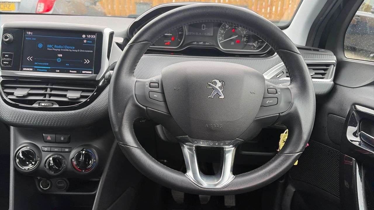 2018 PEUGEOT 208 2018 PEUGEOT 208