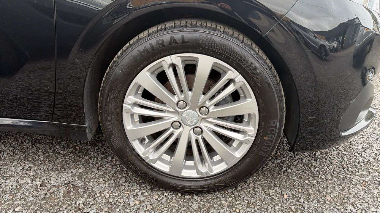 2018 PEUGEOT 208 2018 PEUGEOT 208