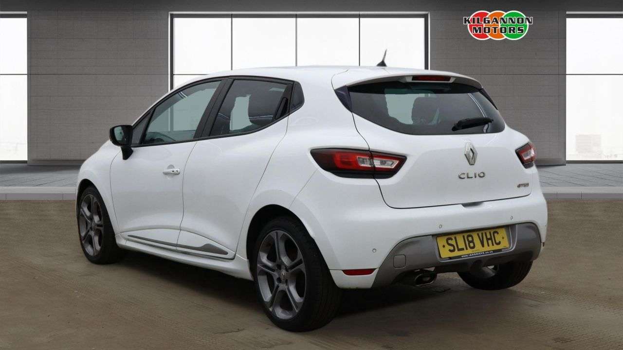 A 2018 RENAULT CLIO 0.9 TCe GT Line Hatchback 5dr Petrol Manual Euro 6 (s/s) (90 ps) Sat Nav - A 2018 RENAULT CLIO 0.9 TCe GT Line Hatchback 5dr Petrol Manual Euro 6 (s/s) (90 ps) Sat Nav -