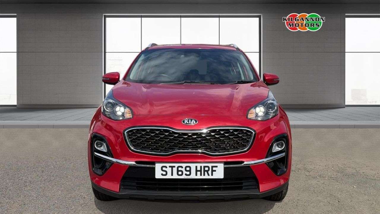 A 2019 KIA SPORTAGE 1.6 CRDi EcoDynamics+ 2 SUV 5dr Diesel Hybrid Manual Euro 6 (s/s) (134 bhp) A 2019 KIA SPORTAGE 1.6 CRDi EcoDynamics+ 2 SUV 5dr Diesel Hybrid Manual Euro 6 (s/s) (134 bhp)
