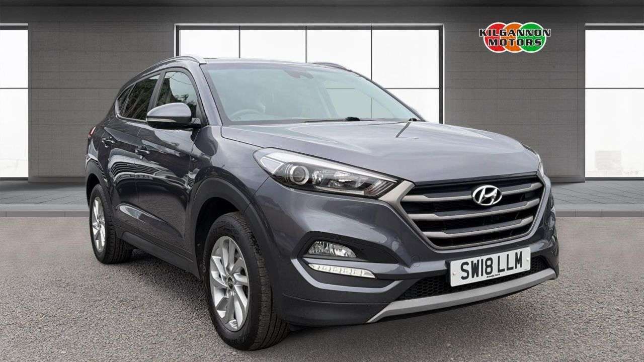 A 2018 HYUNDAI TUCSON 1.7 CRDi Blue Drive SE Nav SUV 5dr Diesel Manual Euro 6 (s/s) (116 ps) Sat- A 2018 HYUNDAI TUCSON 1.7 CRDi Blue Drive SE Nav SUV 5dr Diesel Manual Euro 6 (s/s) (116 ps) Sat-