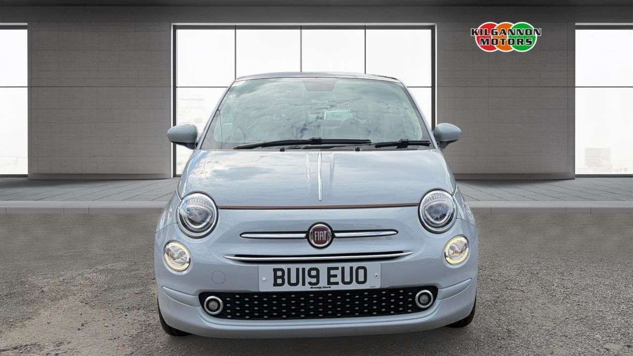 A 2019 FIAT 500 1.2 Collezione Fall Hatchback 3dr Petrol Manual Euro 6 (s/s) (69 bhp) Speci A 2019 FIAT 500 1.2 Collezione Fall Hatchback 3dr Petrol Manual Euro 6 (s/s) (69 bhp) Speci
