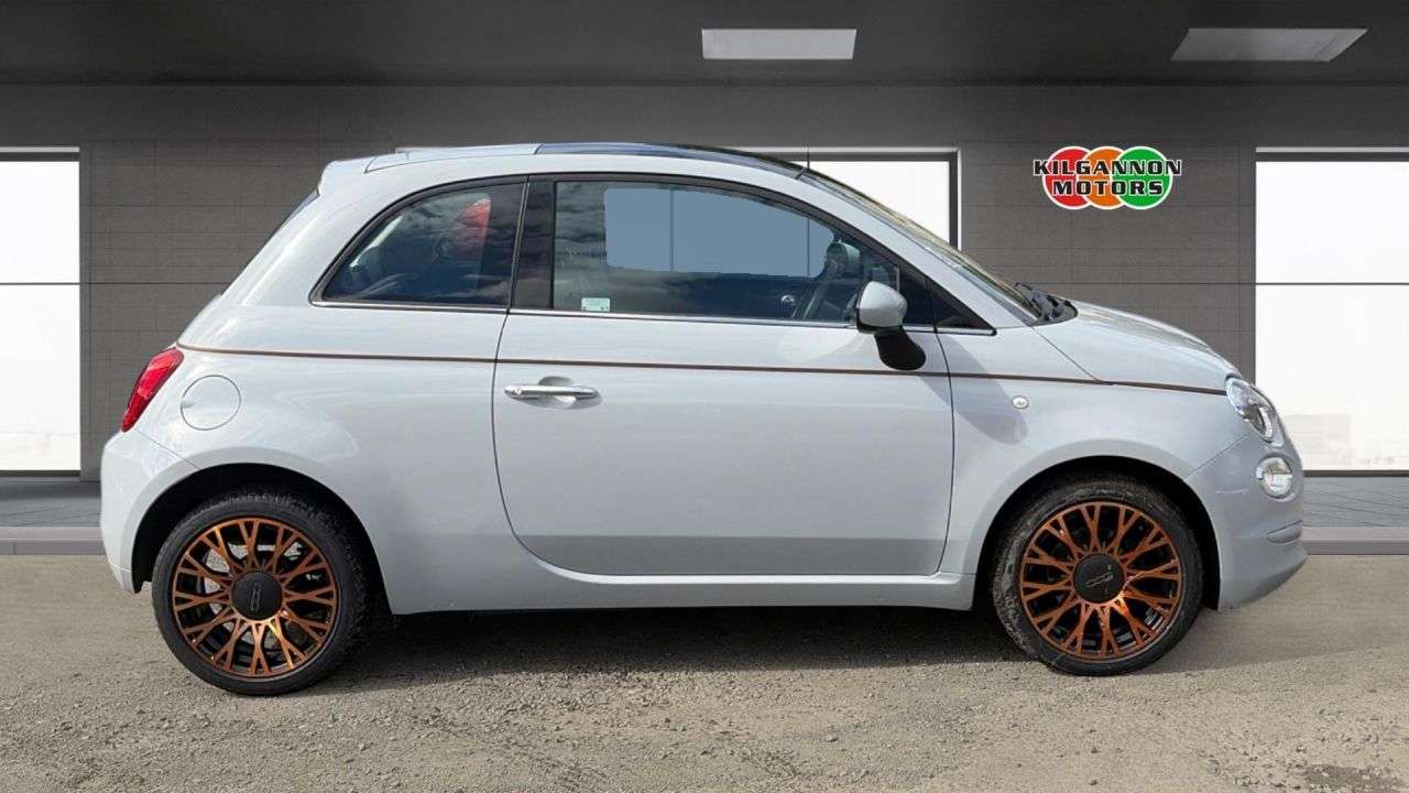 2019 FIAT 500 2019 FIAT 500