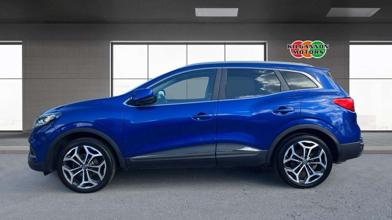 A 2019 RENAULT KADJAR 1.3 TCe GT Line SUV 5dr Petrol Manual Euro 6 (s/s) (140 ps) Glass roof - Pa A 2019 RENAULT KADJAR 1.3 TCe GT Line SUV 5dr Petrol Manual Euro 6 (s/s) (140 ps) Glass roof - Pa