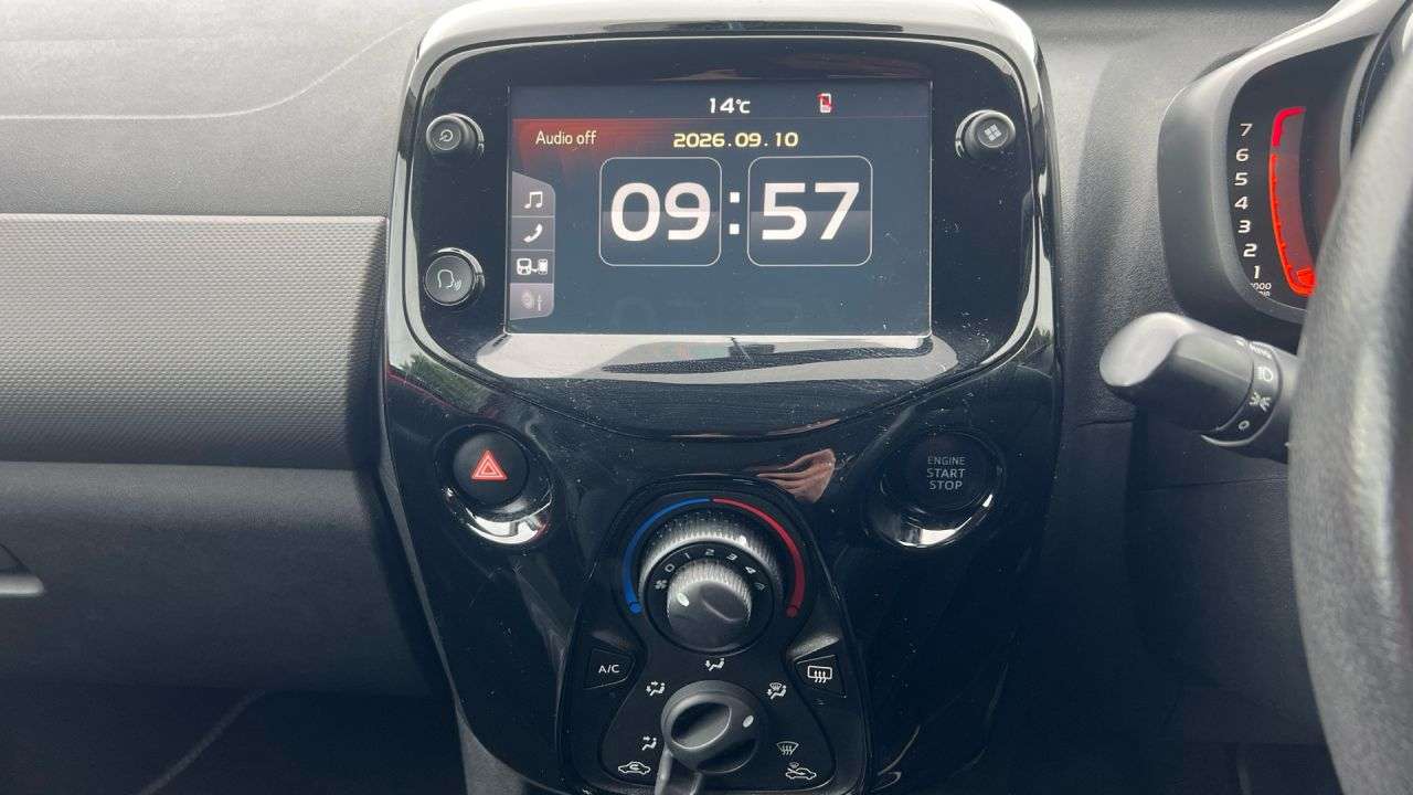 2018 PEUGEOT 108 2018 PEUGEOT 108