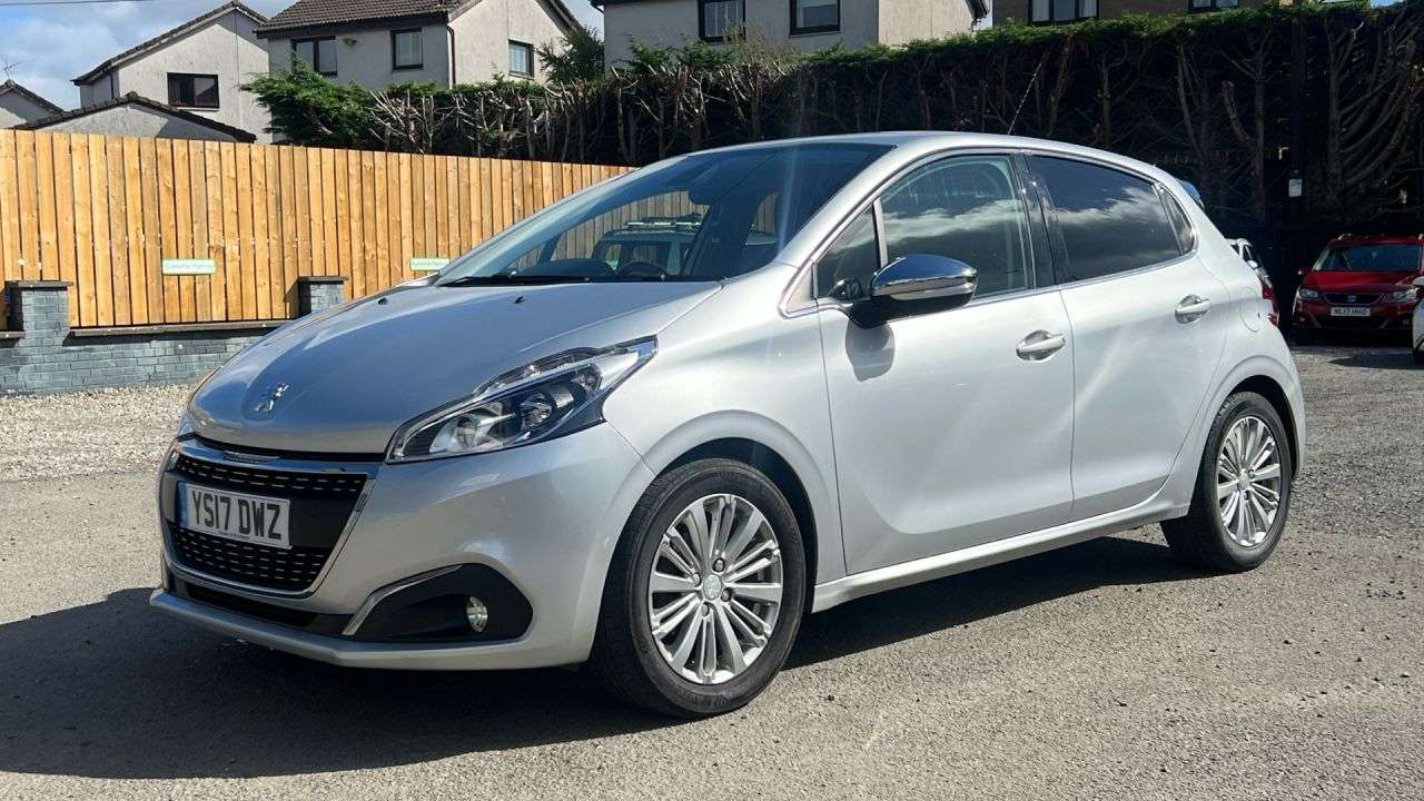 2017 PEUGEOT 208 2017 PEUGEOT 208