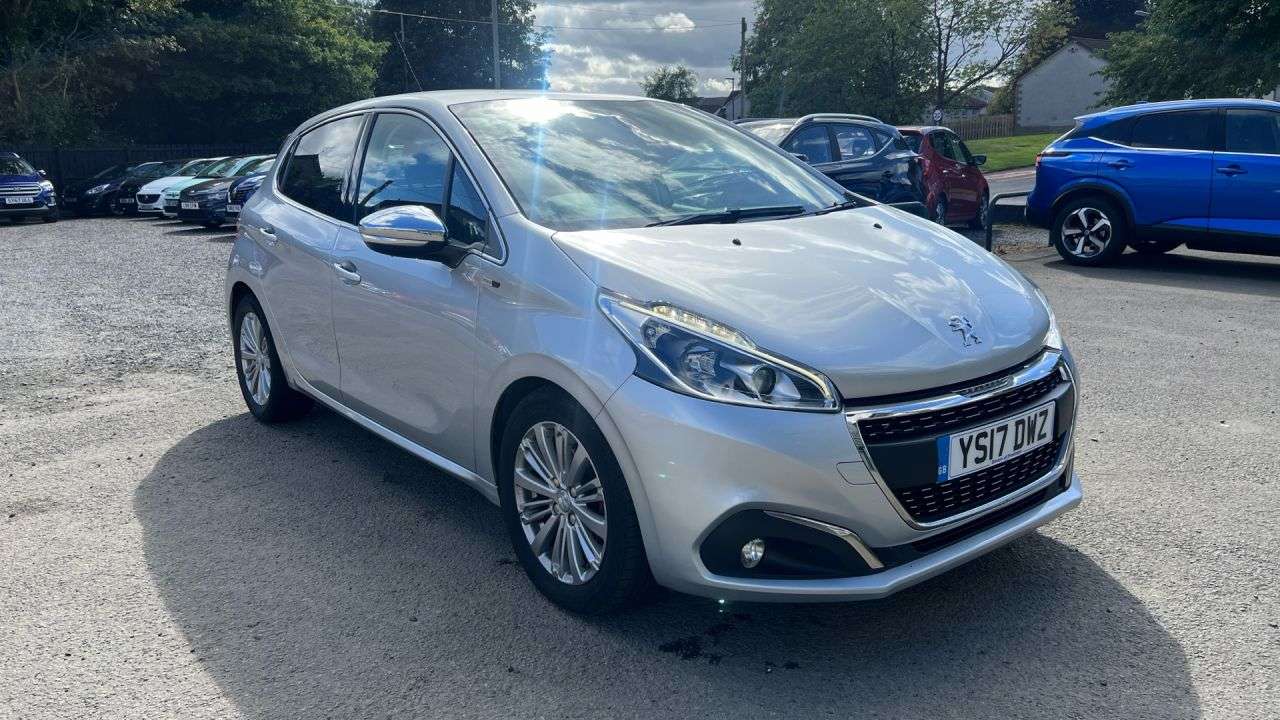 2017 PEUGEOT 208 2017 PEUGEOT 208