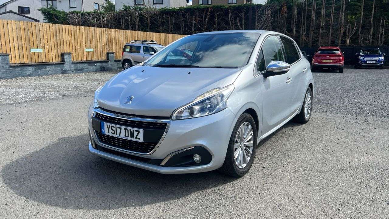 2017 PEUGEOT 208 2017 PEUGEOT 208