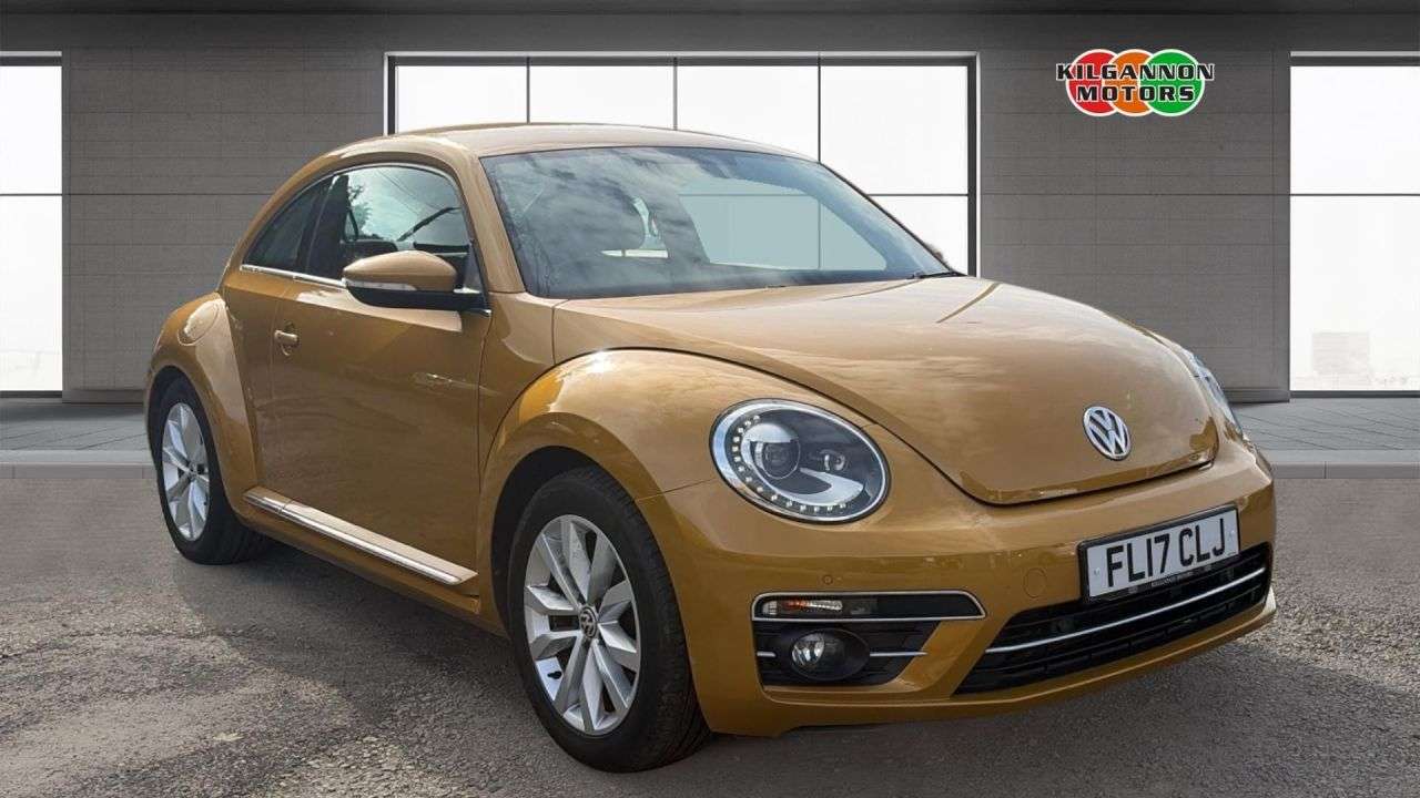 A 2017 VOLKSWAGEN BEETLE 1.2 TSI BlueMotion Tech Design Hatchback 3dr Petrol DSG Euro 6 (s/s) (105 p A 2017 VOLKSWAGEN BEETLE 1.2 TSI BlueMotion Tech Design Hatchback 3dr Petrol DSG Euro 6 (s/s) (105 p