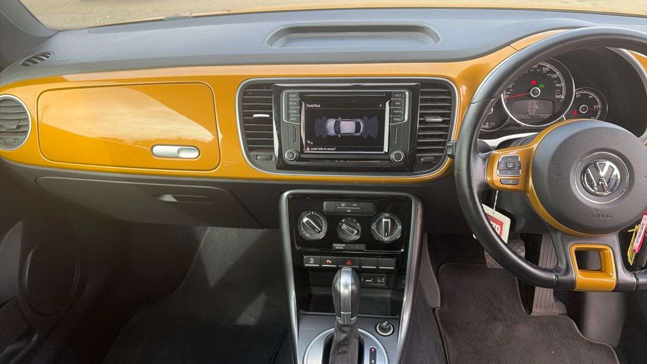 2017 VOLKSWAGEN BEETLE 2017 VOLKSWAGEN BEETLE