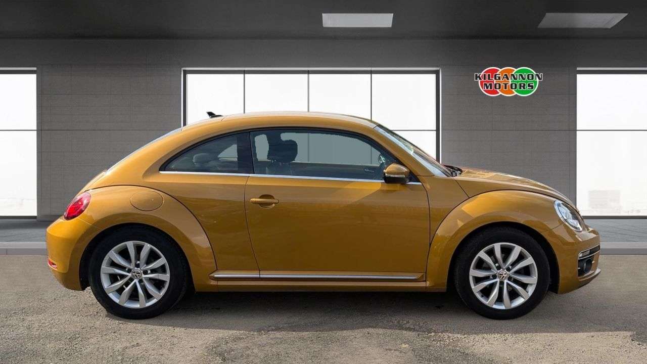 2017 VOLKSWAGEN BEETLE 2017 VOLKSWAGEN BEETLE