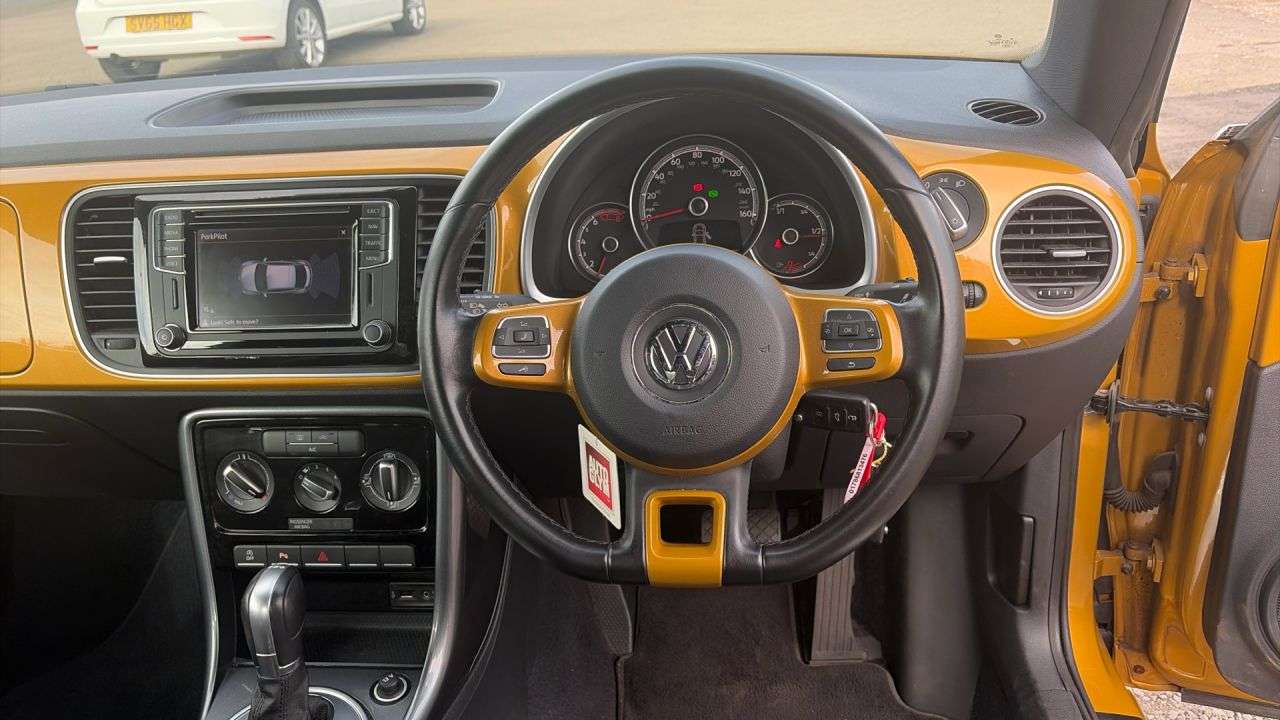 2017 VOLKSWAGEN BEETLE 2017 VOLKSWAGEN BEETLE