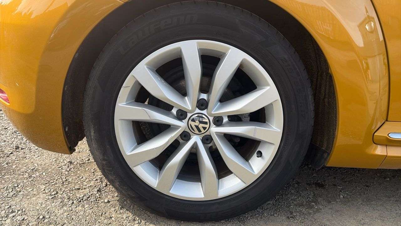 2017 VOLKSWAGEN BEETLE 2017 VOLKSWAGEN BEETLE