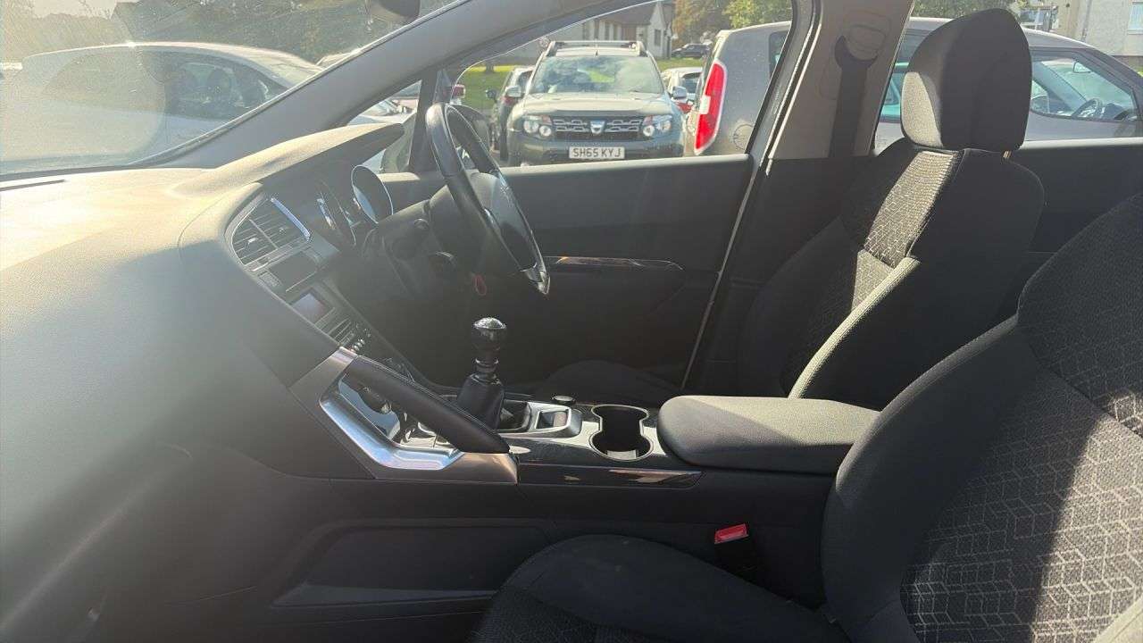 2015 PEUGEOT 3008 2015 PEUGEOT 3008