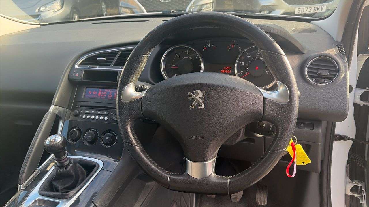 2015 PEUGEOT 3008 2015 PEUGEOT 3008