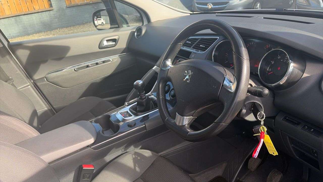 2015 PEUGEOT 3008 2015 PEUGEOT 3008
