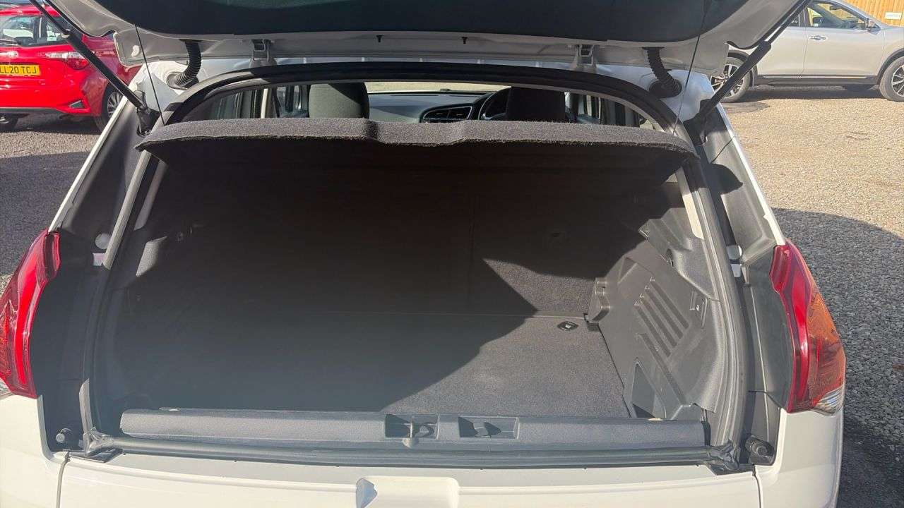2015 PEUGEOT 3008 2015 PEUGEOT 3008