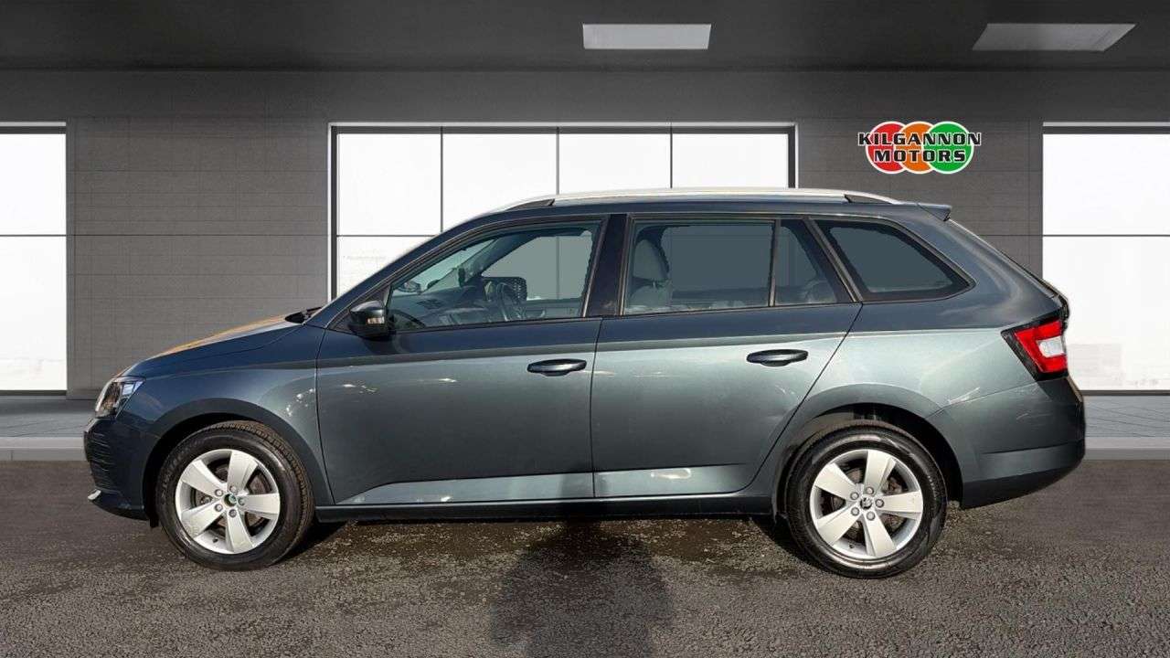 A 2015 SKODA FABIA SE TSI A 2015 SKODA FABIA SE TSI