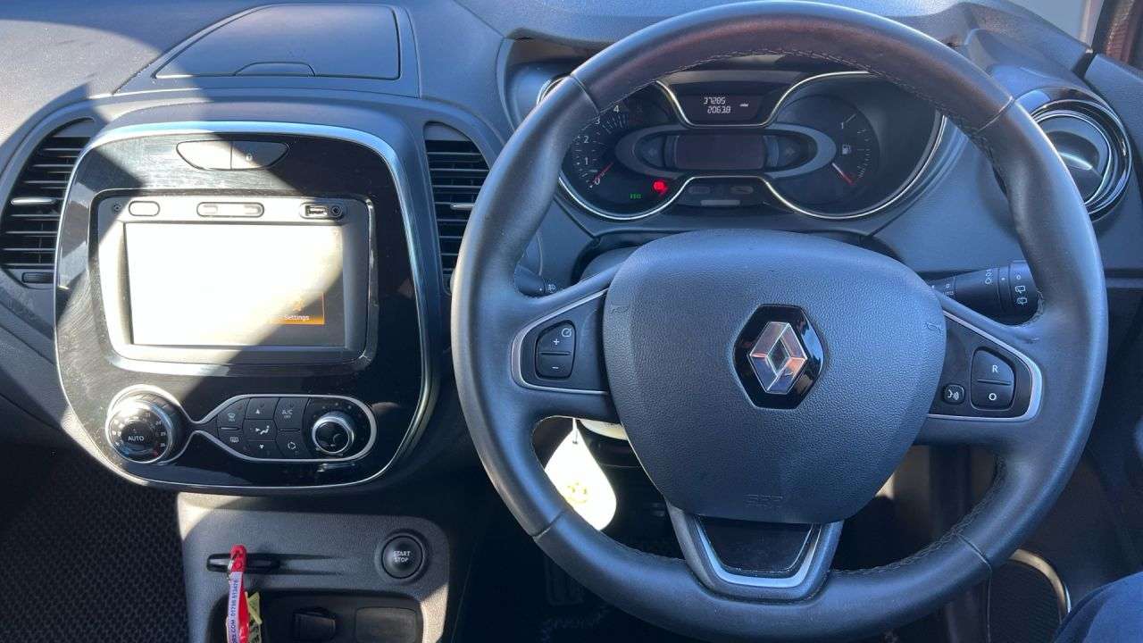 2019 RENAULT CAPTUR 2019 RENAULT CAPTUR