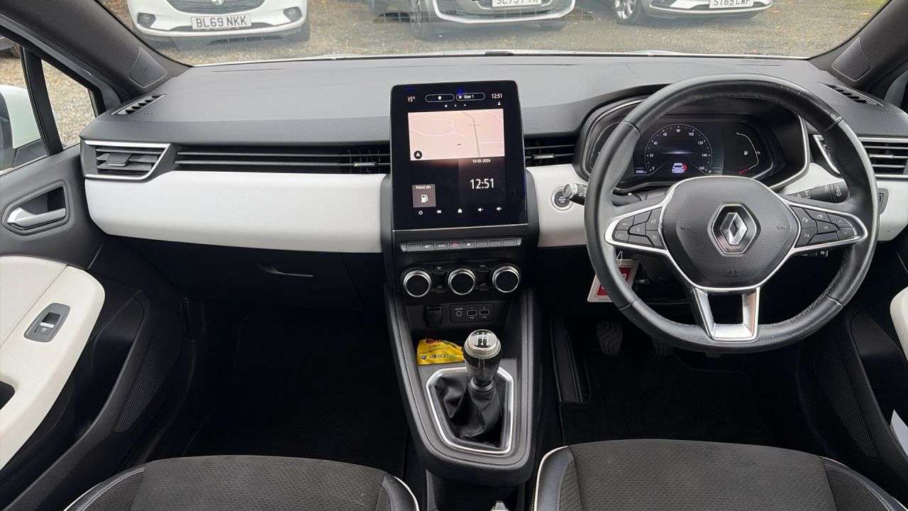 2019 RENAULT CLIO 2019 RENAULT CLIO