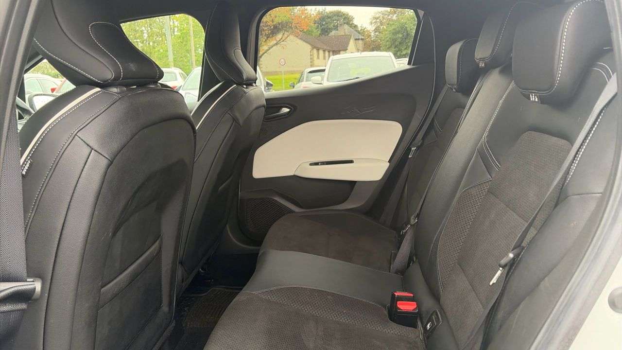 2019 RENAULT CLIO 2019 RENAULT CLIO