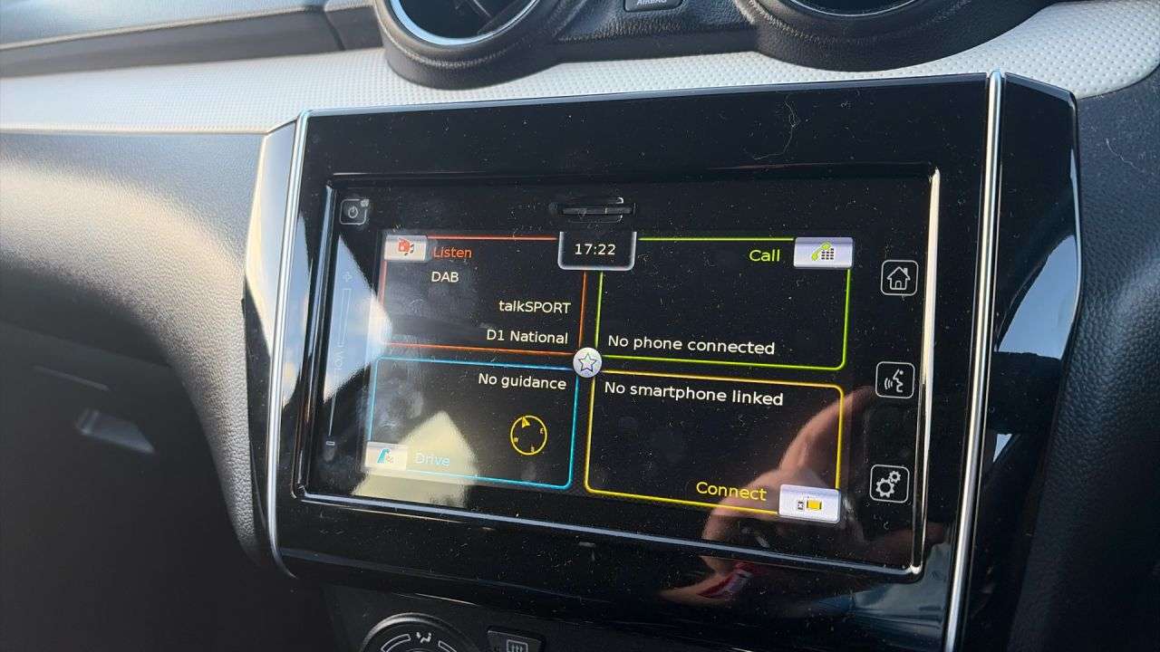 2023 SUZUKI SWIFT 2023 SUZUKI SWIFT