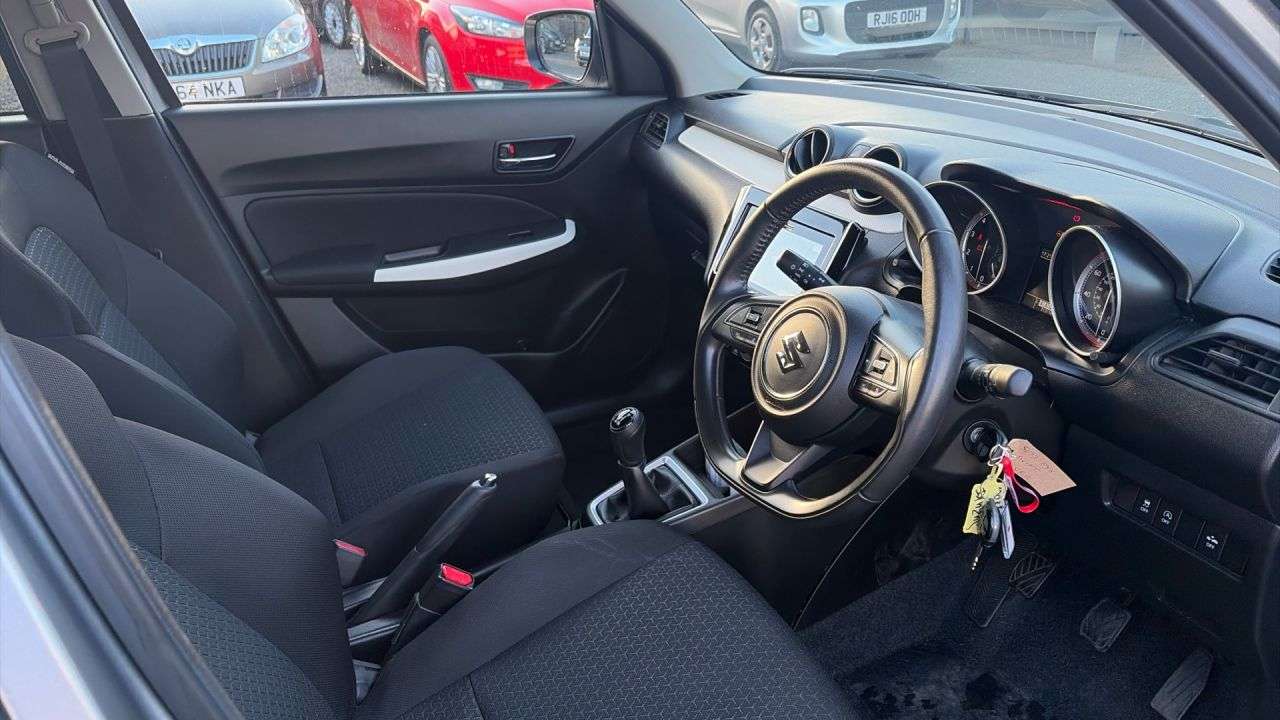 2023 SUZUKI SWIFT 2023 SUZUKI SWIFT