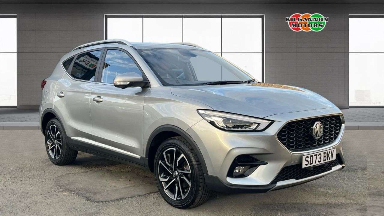 A 2023 MG MG ZS 1.5 VTi-TECH Exclusive SUV 5dr Petrol Manual Euro 6 (s/s) (106 ps) Reversin A 2023 MG MG ZS 1.5 VTi-TECH Exclusive SUV 5dr Petrol Manual Euro 6 (s/s) (106 ps) Reversin